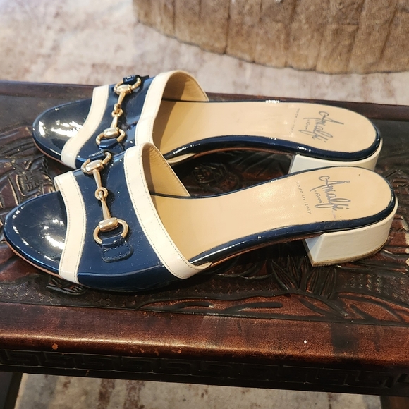 Amalfi by Rangoni horsebit block heel women's 8.5 - Picture 2 of 3